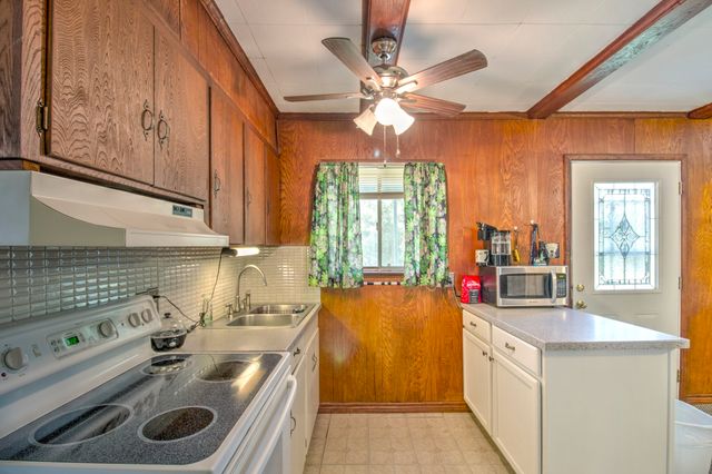 236 W Park Street, Little Elm, TX 75068