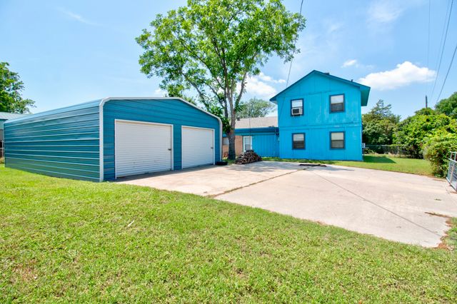 236 W Park Street, Little Elm, TX 75068