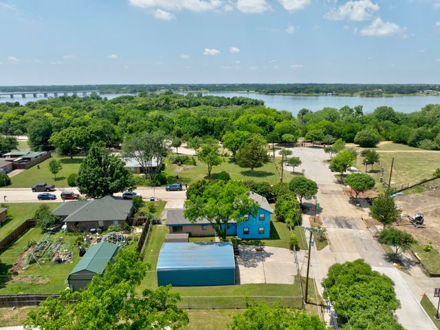 236 W Park Street, Little Elm, TX 75068
