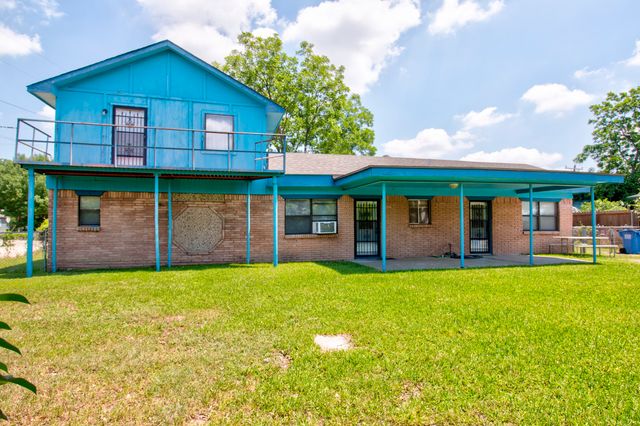 236 W Park Street, Little Elm, TX 75068
