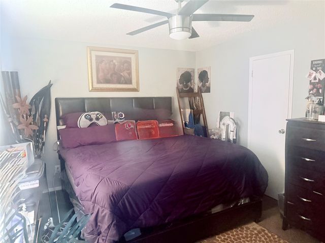 208 Austin Avenue, Corsicana, TX 75110