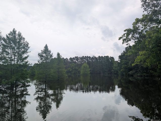 10086 La Hwy 68, Jackson, LA 70748