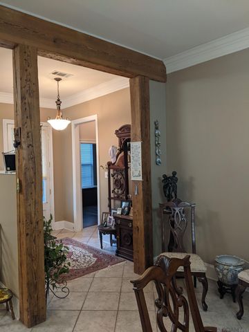 10086 La Hwy 68, Jackson, LA 70748