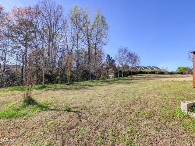810 Howdenshire, Knightdale, NC 27545