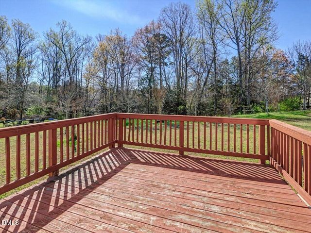 810 Howdenshire, Knightdale, NC 27545