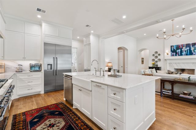 7226 Morningbrook Drive, Montgomery, TX 77316