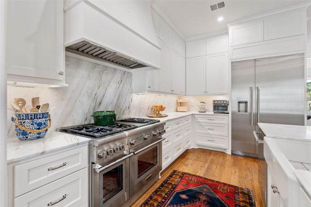 7226 Morningbrook Drive, Montgomery, TX 77316