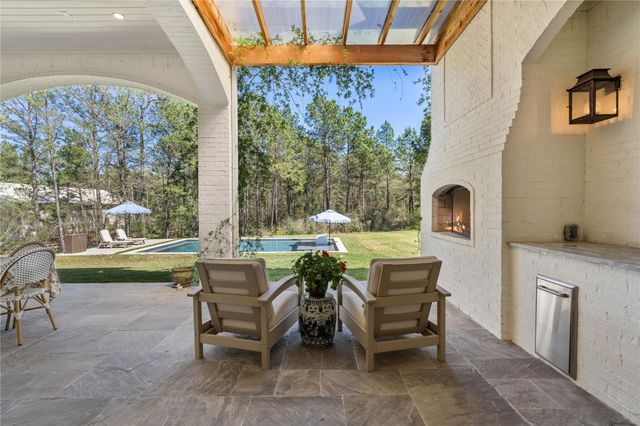 7226 Morningbrook Drive, Montgomery, TX 77316