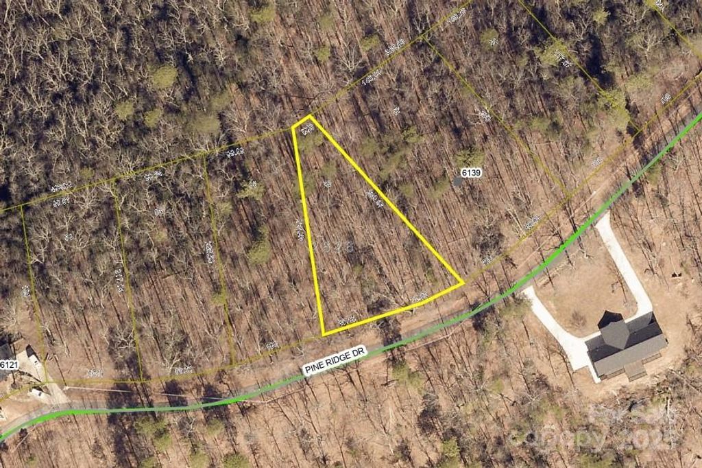 6163 Pine Ridge Drive, Connelly Springs, NC 28612