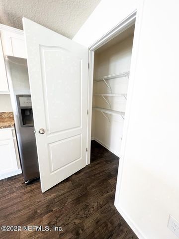 12024 SEA GROVE Place, Jacksonville, FL 32218