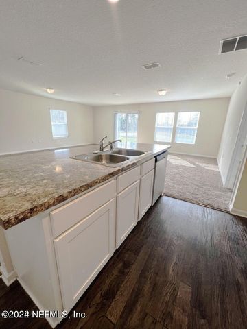 12024 SEA GROVE Place, Jacksonville, FL 32218