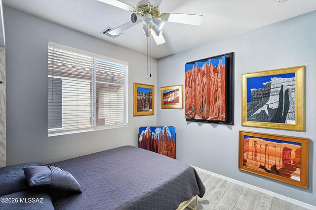 8127 W Cottonwood Wash Way, Tucson, AZ 85743