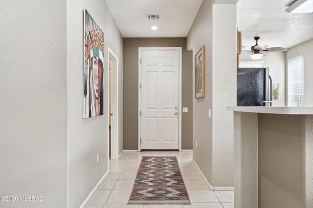 8127 W Cottonwood Wash Way, Tucson, AZ 85743