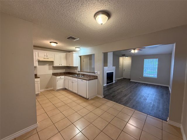 2719 Briarbank Circle, Dallas, TX 75227