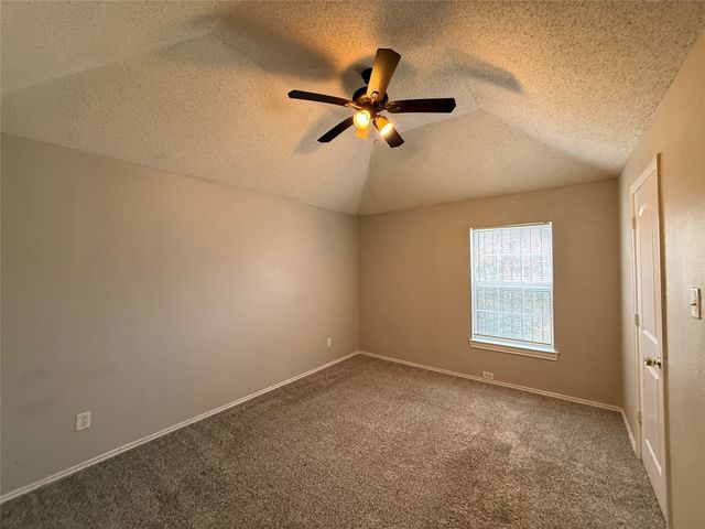 2719 Briarbank Circle, Dallas, TX 75227