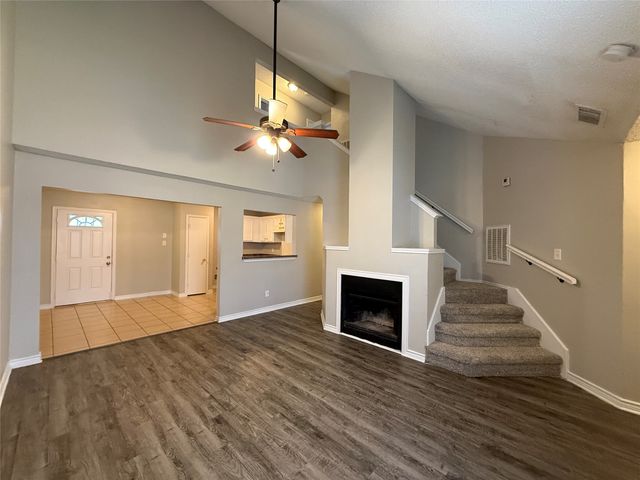 2719 Briarbank Circle, Dallas, TX 75227