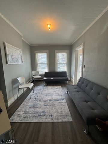 17 Cleveland St, Morristown Town, NJ 07960