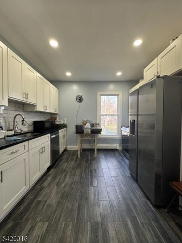 17 Cleveland St, Morristown Town, NJ 07960