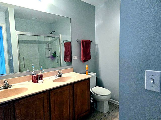 1819 Crenshaw Circle, Vernon Hills, IL 60061