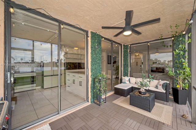 8250 NW 191st St 10-D, Hialeah, FL 33015