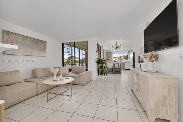 8250 NW 191st St 10-D, Hialeah, FL 33015