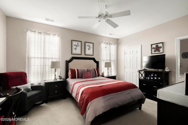 2 Mayport Lane, Barnegat, NJ 08005