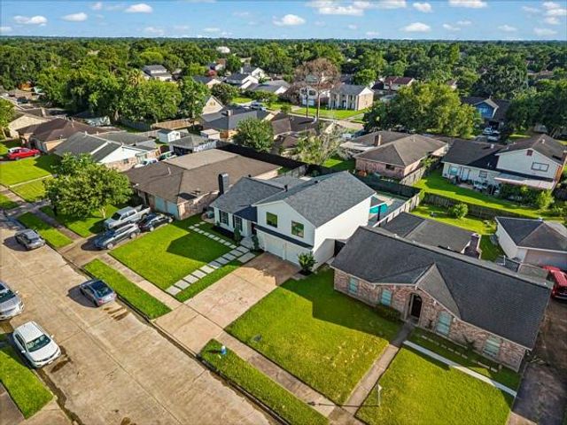 10826 Sageburrow Dr Drive, Houston, TX 77089
