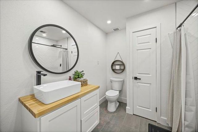 10826 Sageburrow Dr Drive, Houston, TX 77089