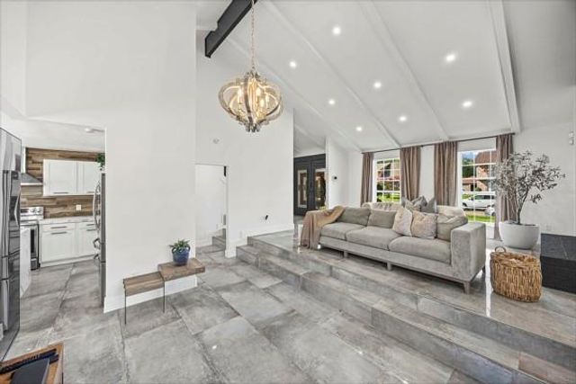 10826 Sageburrow Dr Drive, Houston, TX 77089