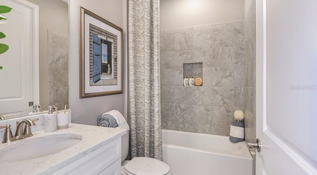 7767 WANING MOON WAY, Sarasota, FL 34241