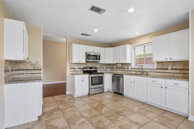 2117 Oak Bend Lane, Garland, TX 75040