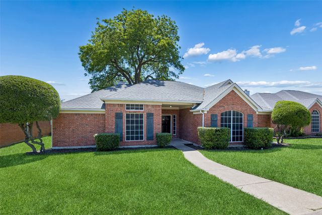 2117 Oak Bend Lane, Garland, TX 75040