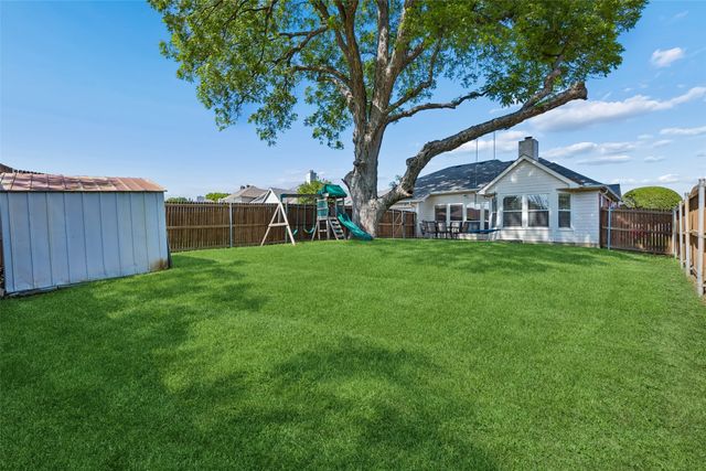 2117 Oak Bend Lane, Garland, TX 75040