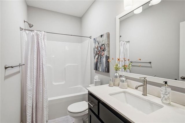 312 Cold Water Lane, Raymore, MO 64083