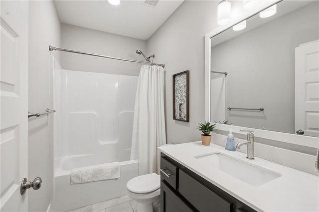 312 Cold Water Lane, Raymore, MO 64083