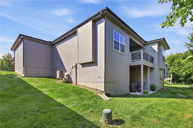 312 Cold Water Lane, Raymore, MO 64083