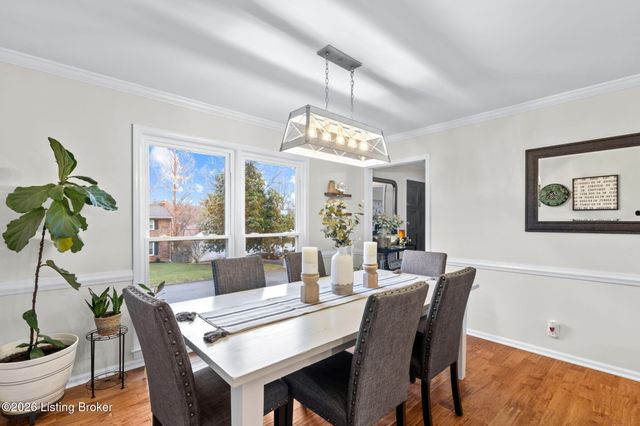 7505 Glen Arbor Rd, Louisville, KY 40222