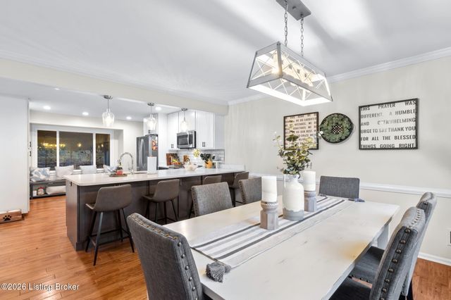 7505 Glen Arbor Rd, Louisville, KY 40222