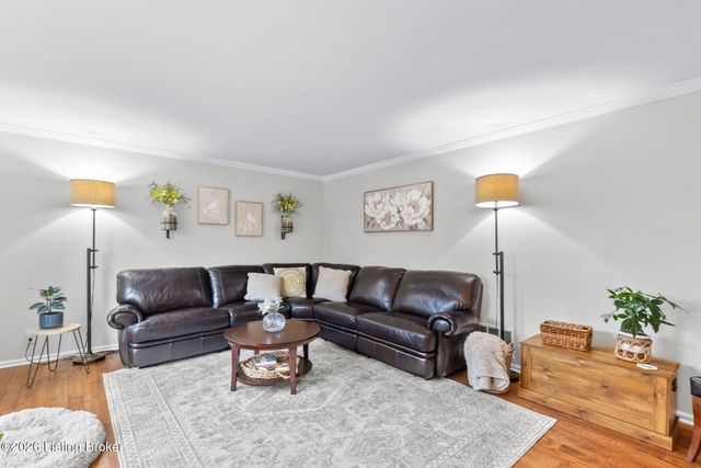 7505 Glen Arbor Rd, Louisville, KY 40222