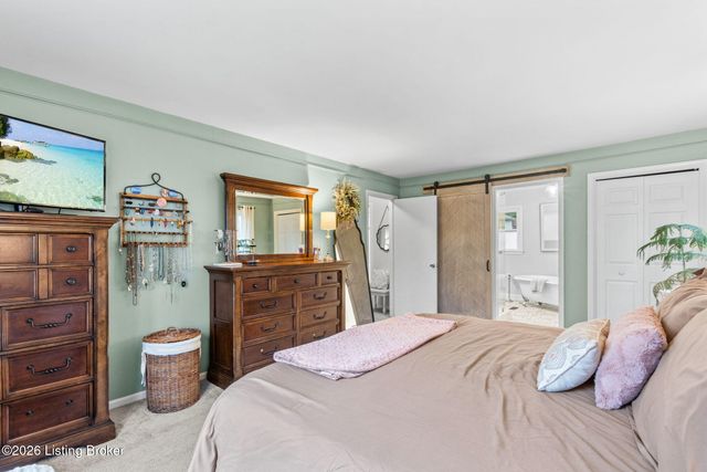 7505 Glen Arbor Rd, Louisville, KY 40222