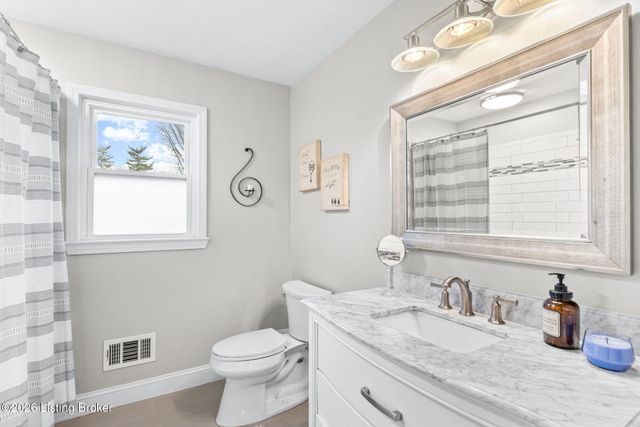 7505 Glen Arbor Rd, Louisville, KY 40222