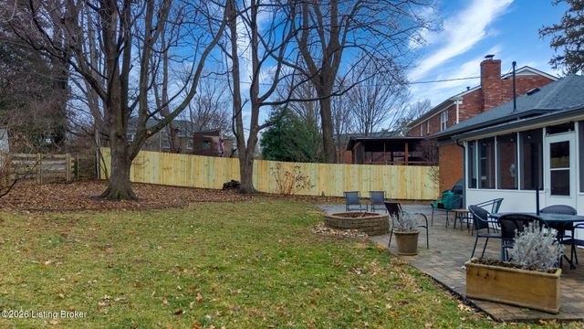 7505 Glen Arbor Rd, Louisville, KY 40222