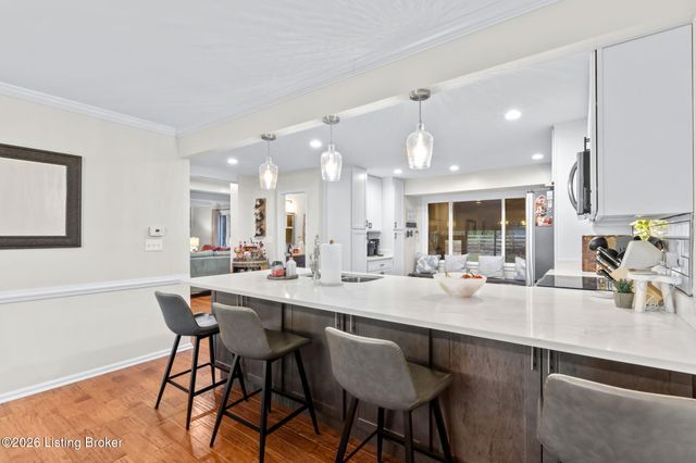 7505 Glen Arbor Rd, Louisville, KY 40222