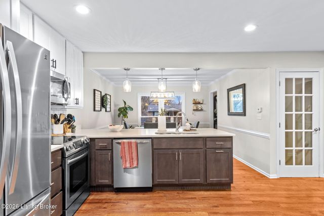 7505 Glen Arbor Rd, Louisville, KY 40222