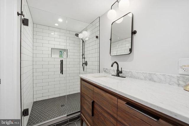 7321 MASONVILLE DR, Annandale, VA 22003