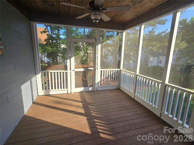 2615 Merion Hills Court, Charlotte, NC 28269