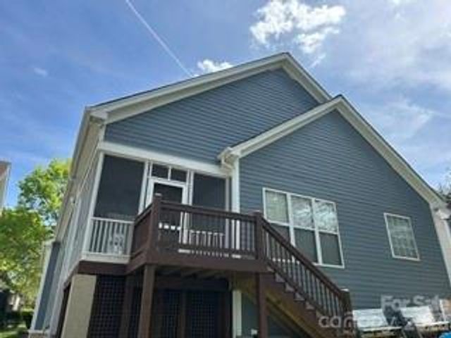 2615 Merion Hills Court, Charlotte, NC 28269