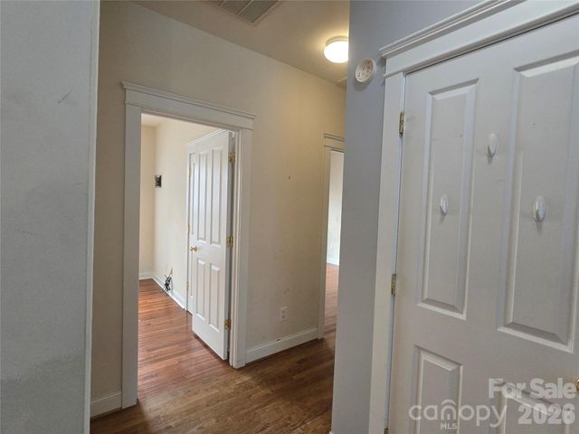 2615 Merion Hills Court, Charlotte, NC 28269