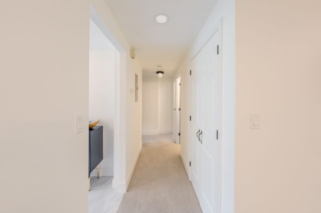 255 North Rd 201, Chelmsford, MA 01824
