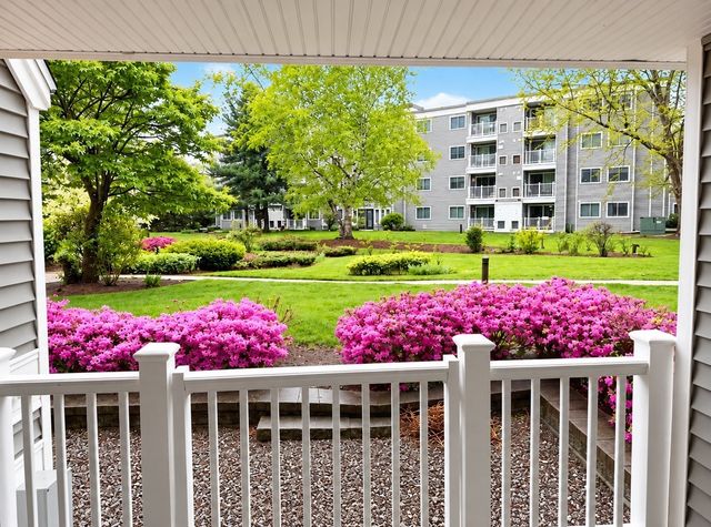 255 North Rd 201, Chelmsford, MA 01824